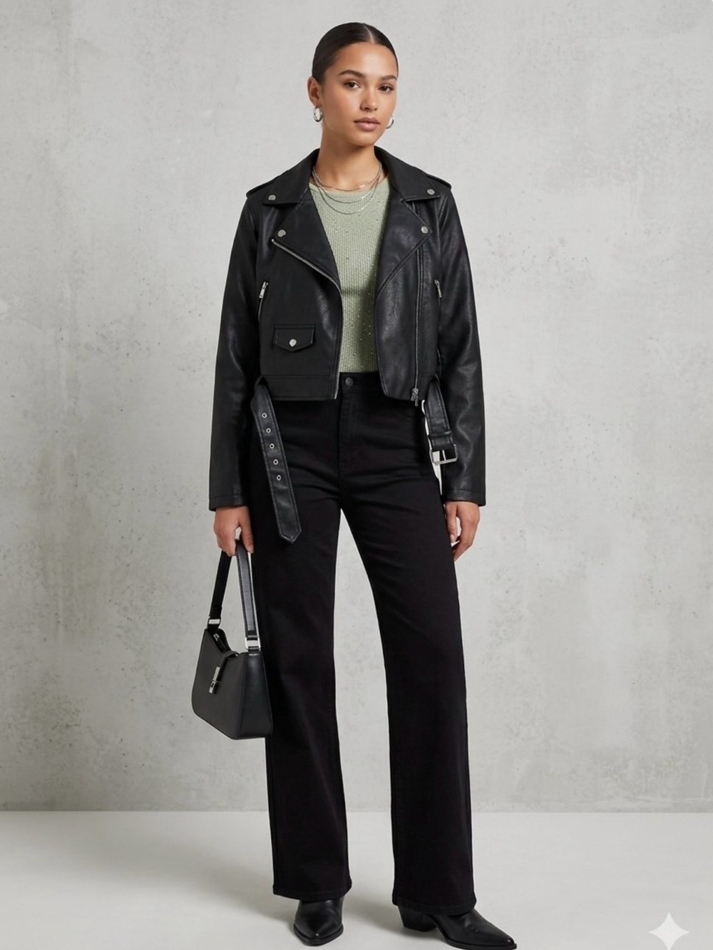 Size Large CURATED OUTFIT for Dark Winter color
Theory